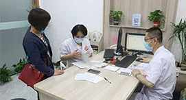 患者送锦旗图